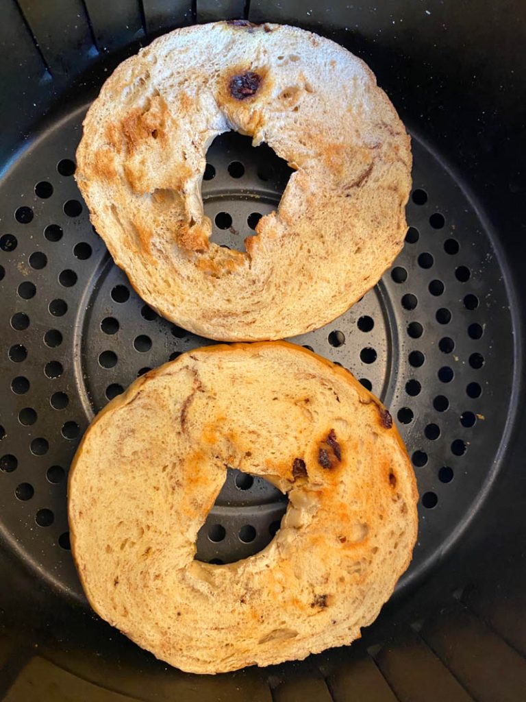 The Ultimate Guide: Toast Bagel in Air Fryer | Food Readme